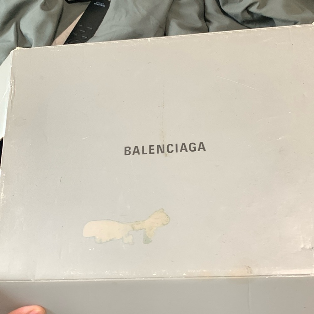 BALENCIAGA 2.0